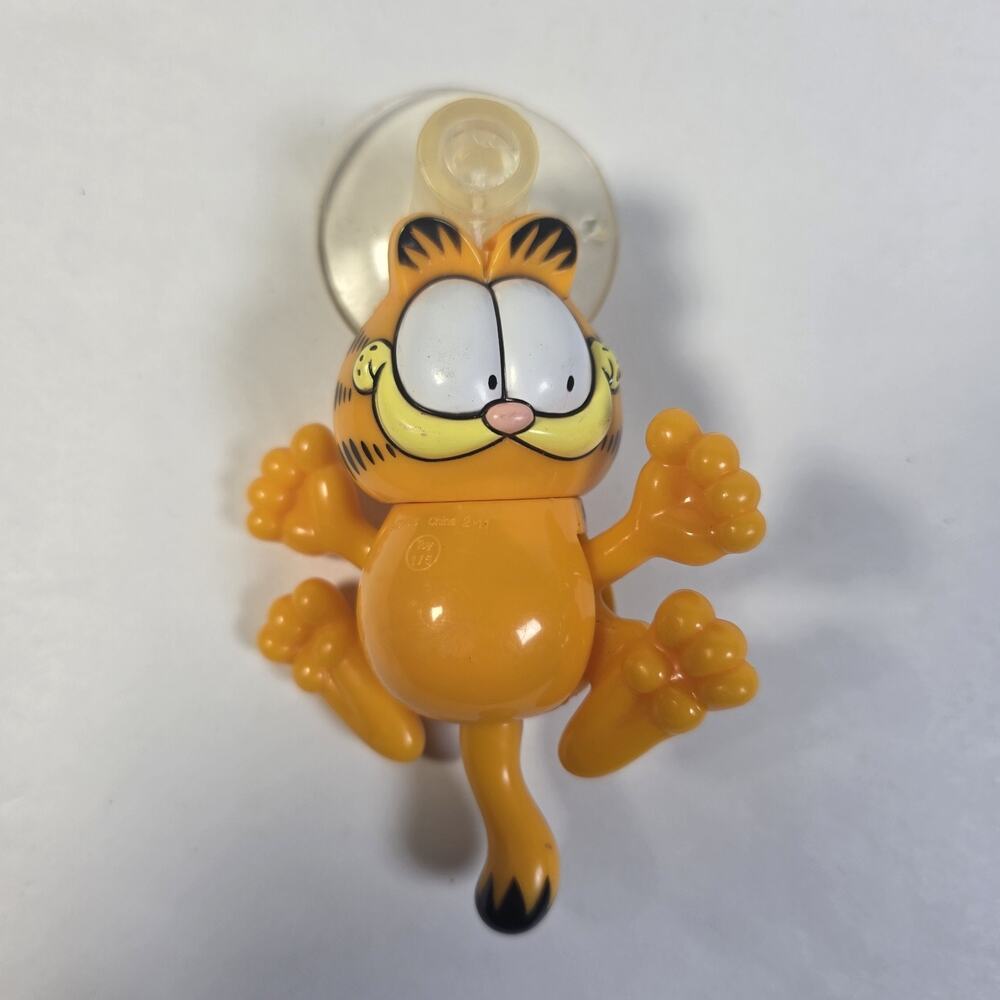 Vintage Garfield Car Window Suction Cup Pull String Toy Plastic Orange Cat